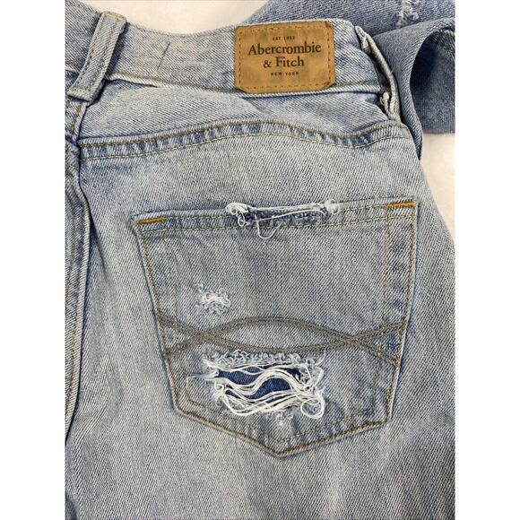 Abercrombie & Fitch Jeans Womens Size 00 Girlfriend Hi Rise Destroyed Light Wash - Picture 9 of 12